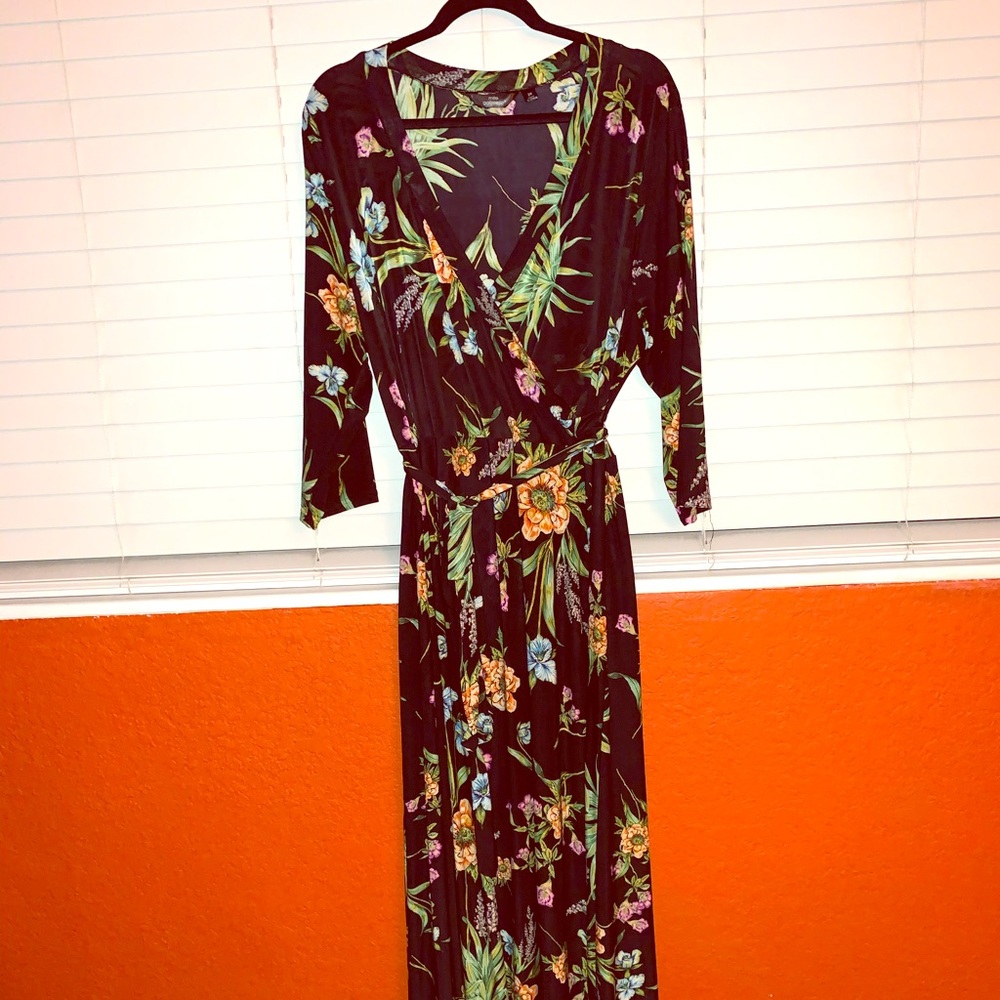 Black flowery dress